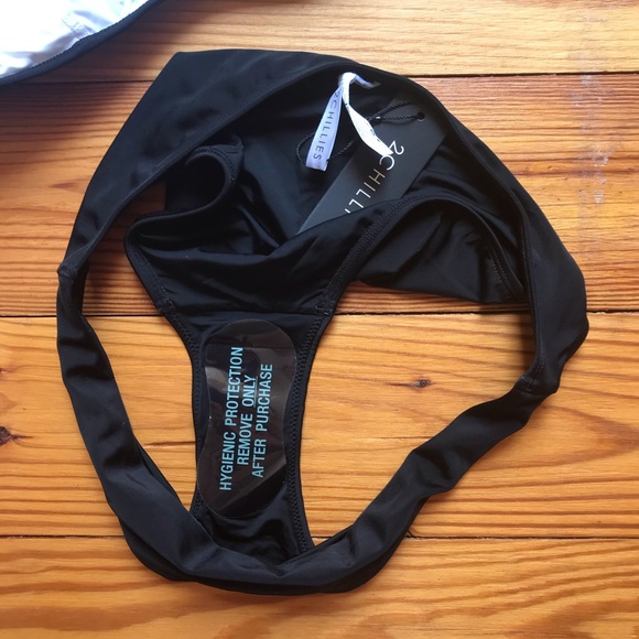 2Chillies Black White Abstract Bikini, NWT, L - Picture 13 of 13